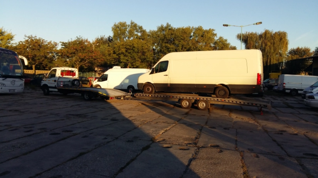 Kis csomag szállító mentése Sopronból