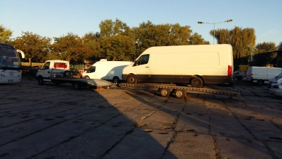 Kis csomag szállító mentése Sopronból